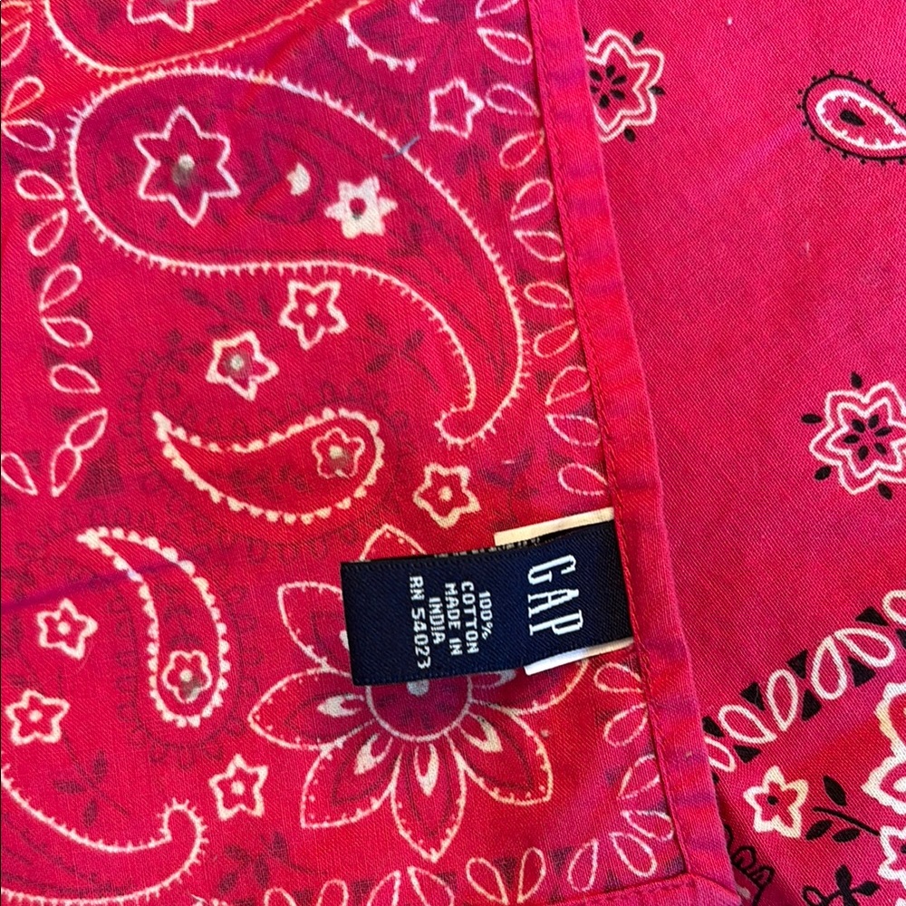 GAP Vintage Pink Bedazzled 17x17 Bandana - Picture 2 of 4